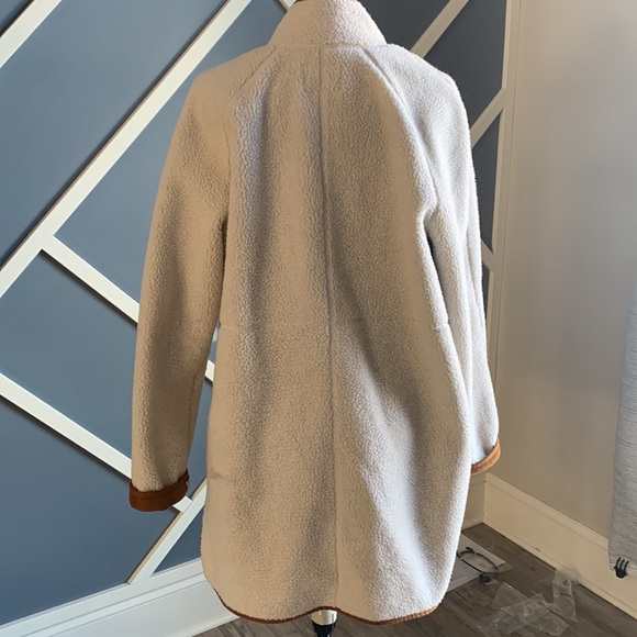 Old Navy Jacket - Picture 2 of 3